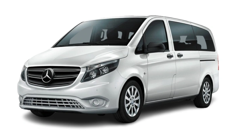 Noleggia una Mercedes-Benz Vito (Automatico, 2.0 L Benzina, 9 Posti) a Tenerife